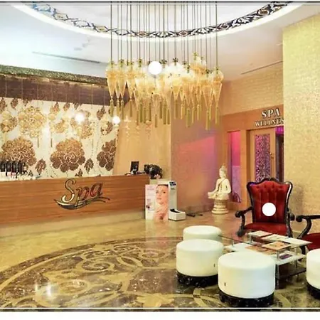 Azura Park Apartmán *