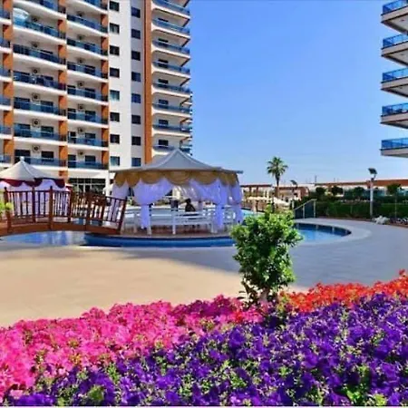 Διαμέρισμα Azura Park *
