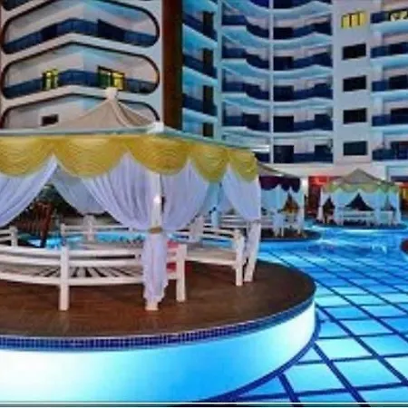 Διαμέρισμα Azura Park *